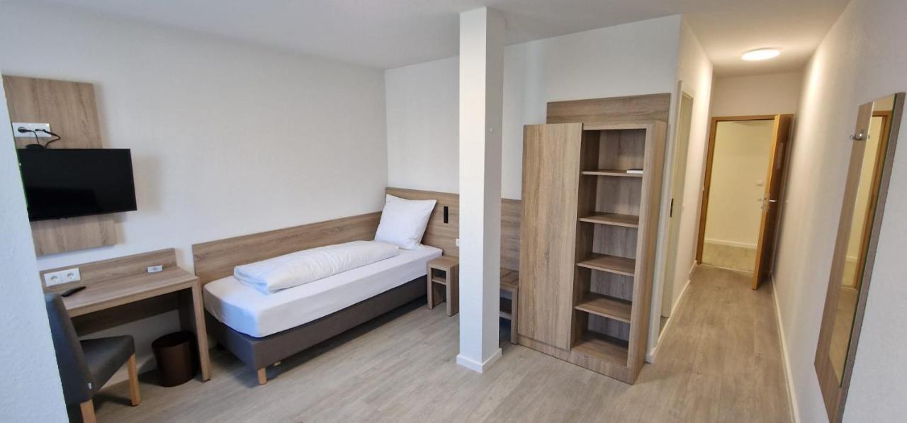 Hotel Ladage フランクフルト エクステリア 写真